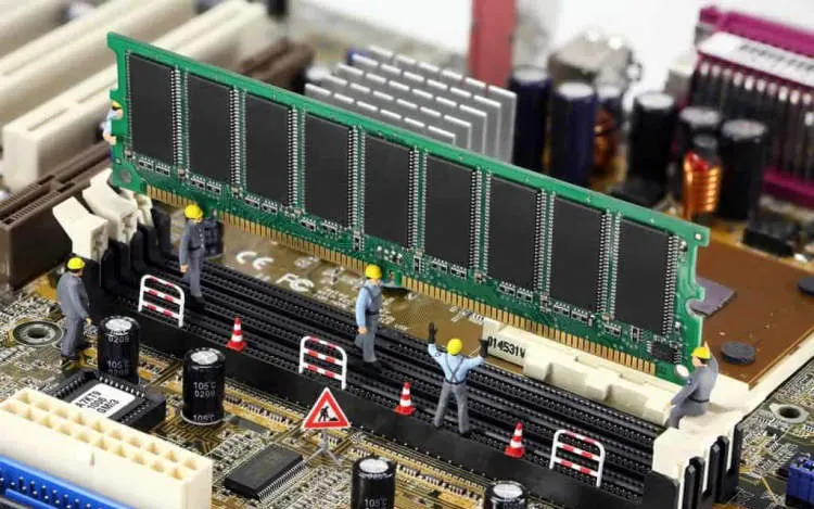 How to Install RAM in a Computer?